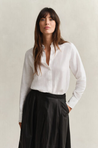 Blusa com folhos em mistura de linho