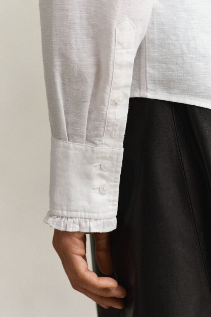 Blusa com folhos em mistura de linho