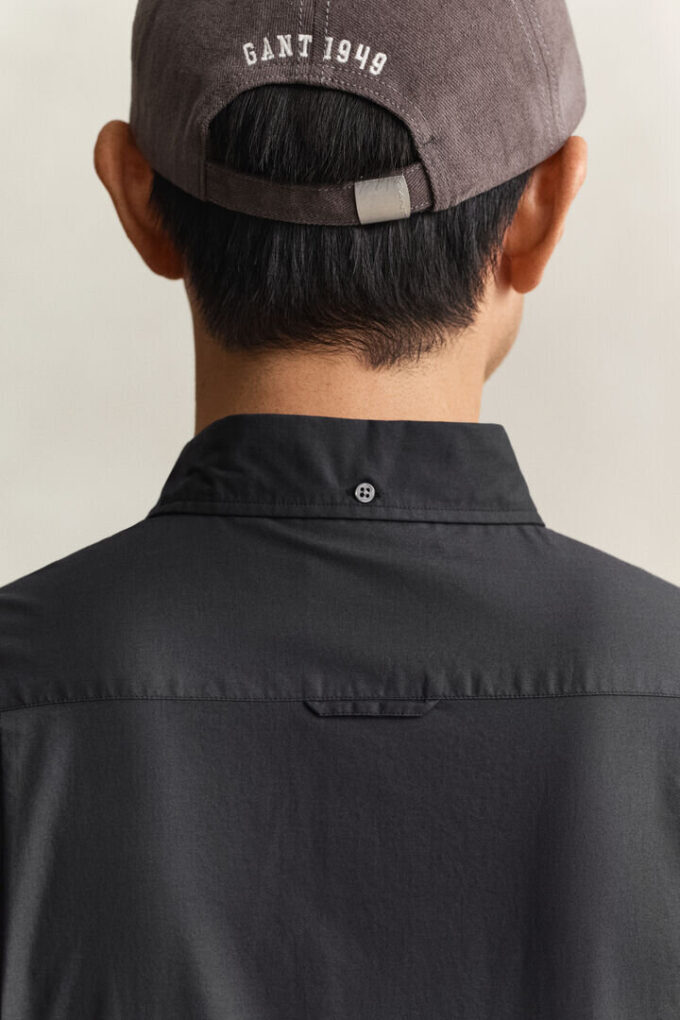 Camisa clássica de popelina de corte justo