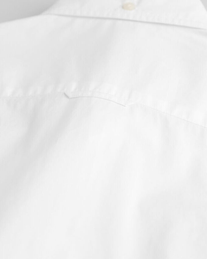 Camisa clássica de popelina de corte justo