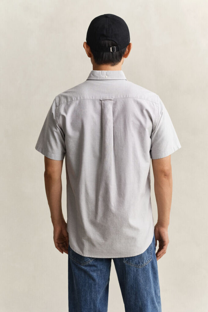 Camisa de calções clássica de manga curta Oxford