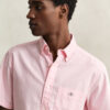 Camisa de calções clássica de manga curta Oxford