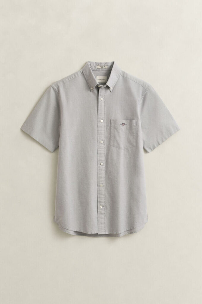 Camisa de calções clássica de manga curta Oxford