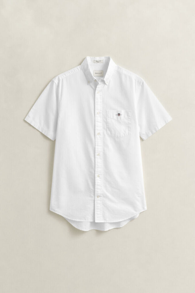 Camisa de calções clássica de manga curta Oxford