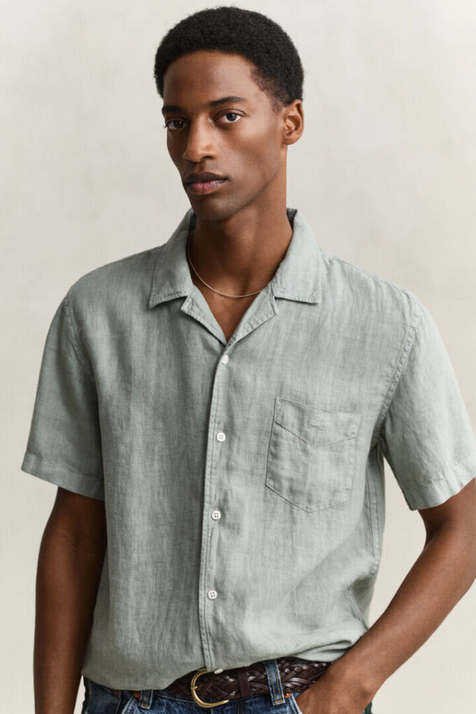 Camisa de linho de manga curta