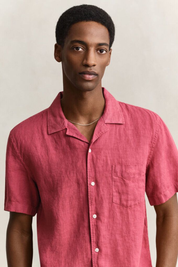 Camisa de linho de manga curta