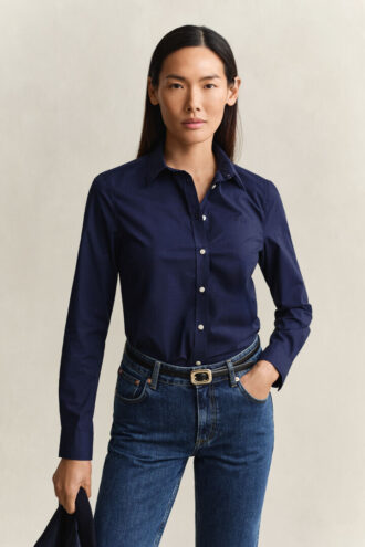 Camisa de popeline de corte justo