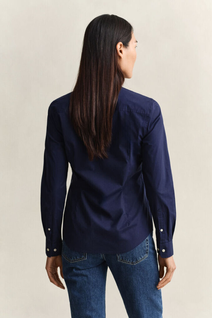 Camisa de popeline de corte justo