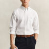 Camisa Oxford clássica às riscas