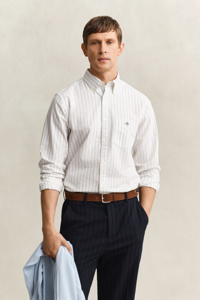Camisa Oxford clássica às riscas