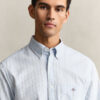 Camisa Oxford clássica às riscas