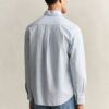 Camisa Oxford clássica às riscas