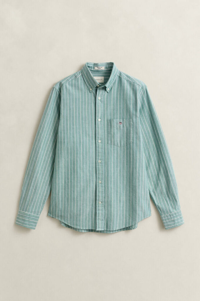 Camisa Oxford clássica às riscas