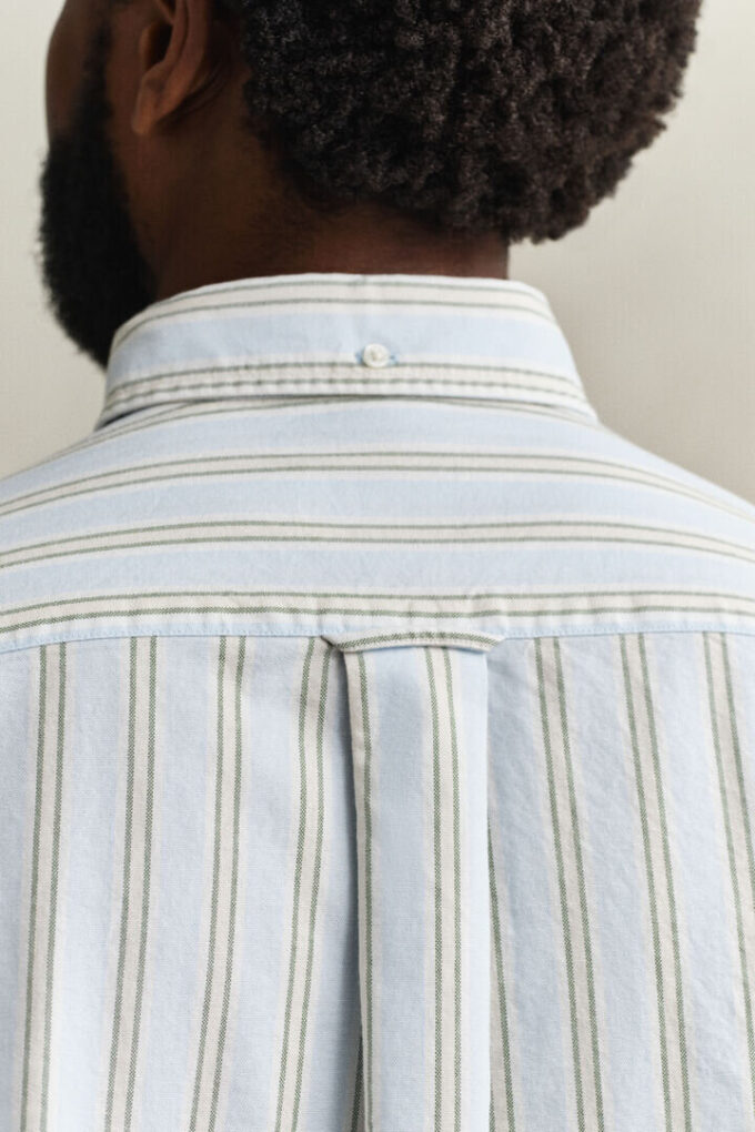 Camisa Oxford com riscas do arquivo