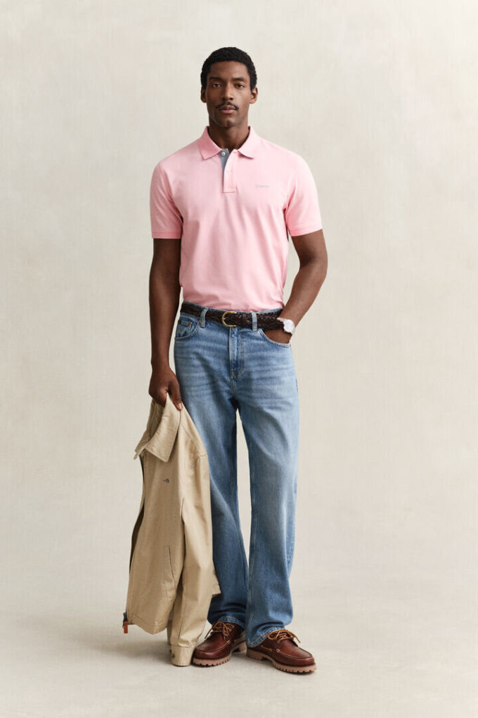 Camisa polo em piqué contrastante