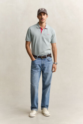 Camisa polo em piqué contrastante