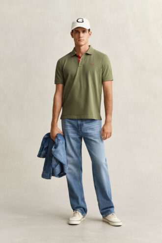 Camisa polo em piqué contrastante