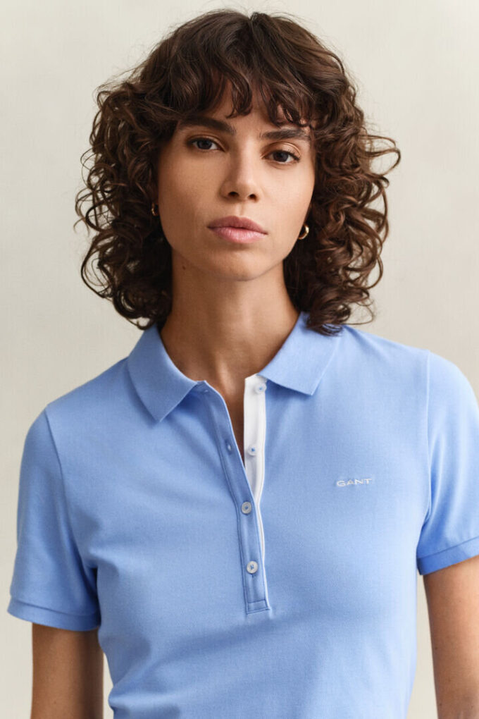 Camisa polo em piqué contrastante