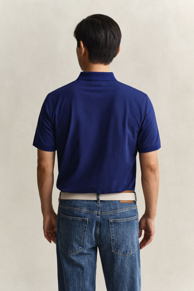 Camisa polo em piqué contrastante