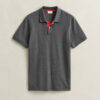 Camisa polo em piqué contrastante