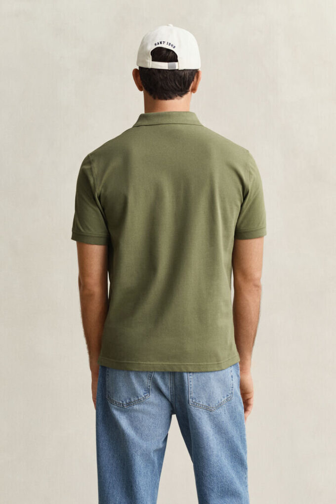 Camisa polo em piqué contrastante