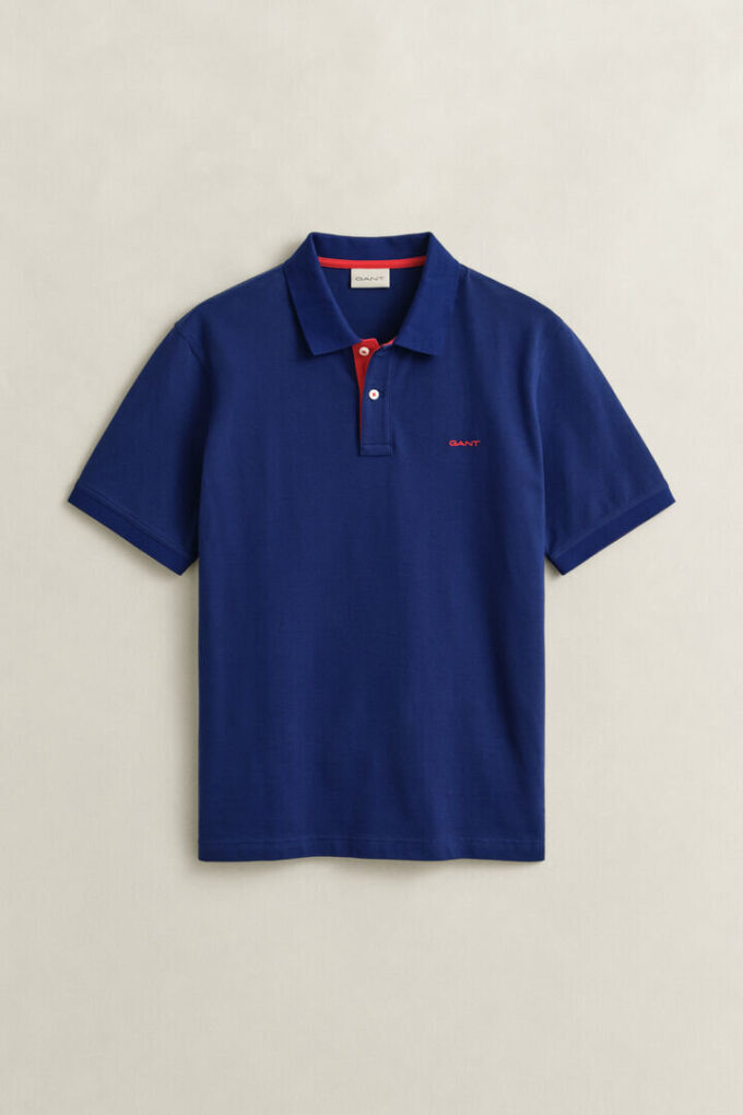 Camisa polo em piqué contrastante