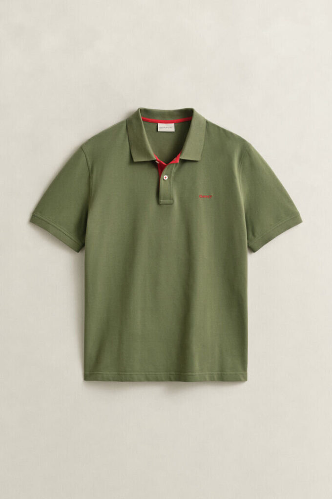 Camisa polo em piqué contrastante