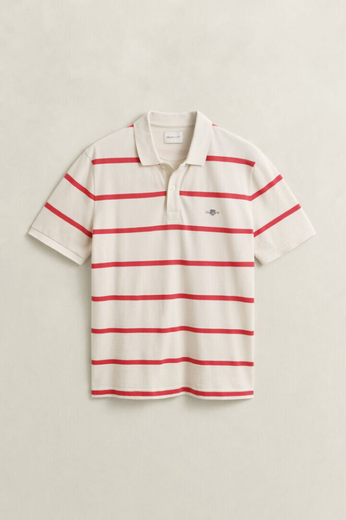 Camisa polo às riscas