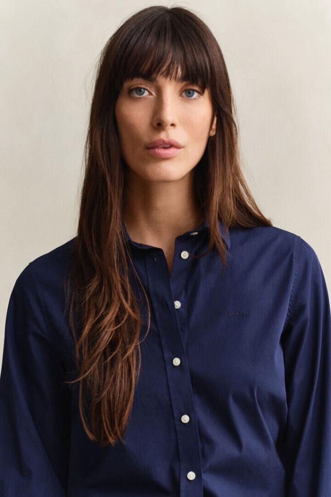 Camisas clássicas de popelina de corte regular
