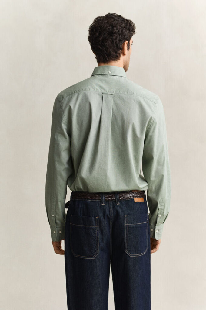 Camisas clássicas de popelina de corte regular