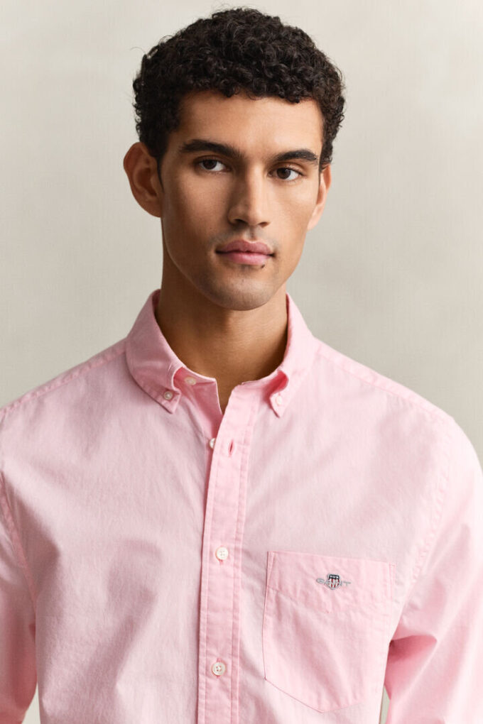 Camisas clássicas de popelina de corte regular
