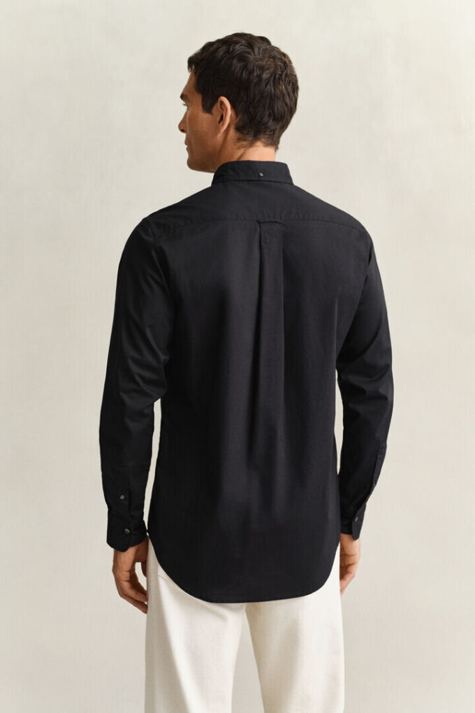 Camisas clássicas de popelina de corte regular
