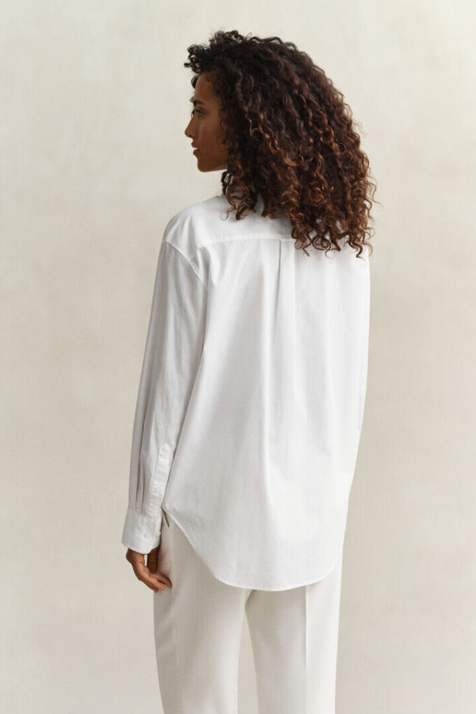 Camisas clássicas de popeline de corte descontraído