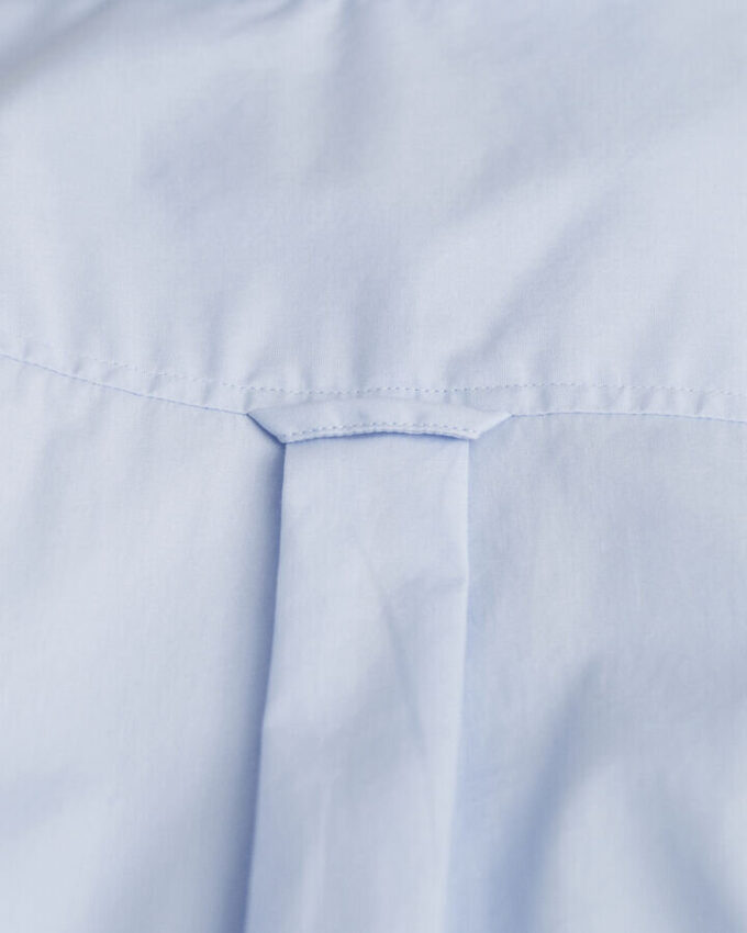 Camisas clássicas de popeline de corte descontraído