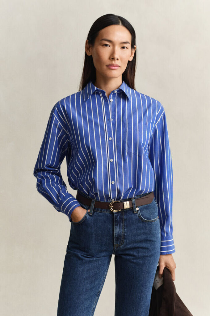 Camisas clássicas de popeline às riscas com corte descontraído