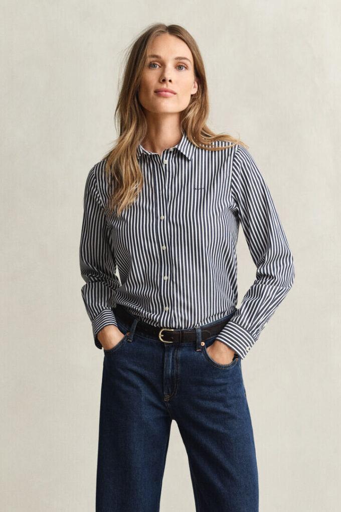 Camisas clássicas de popeline às riscas com corte regular