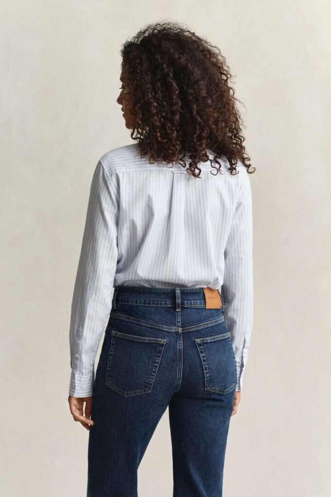 Camisas clássicas de popeline às riscas com corte regular