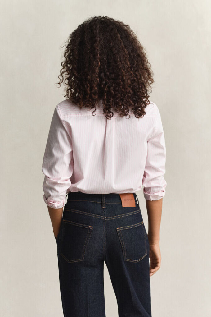 Camisas clássicas de popeline às riscas com corte regular