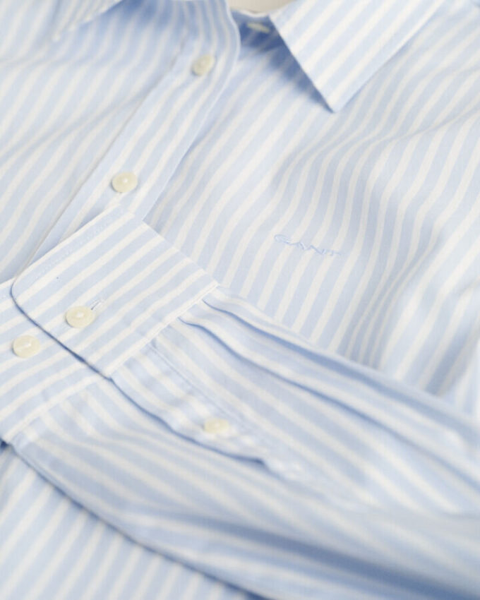 Camisas clássicas de popeline às riscas com corte regular