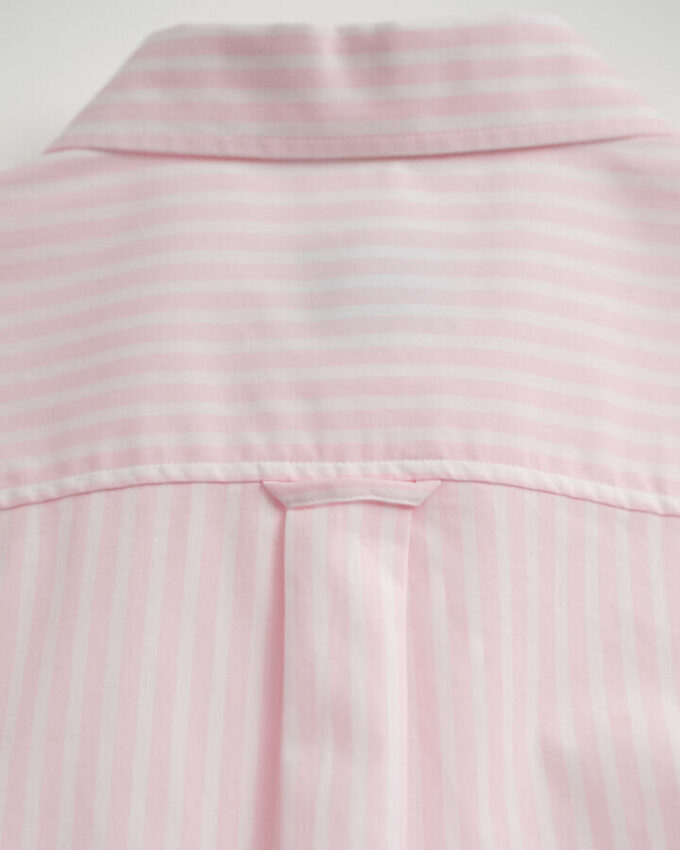 Camisas clássicas de popeline às riscas com corte regular