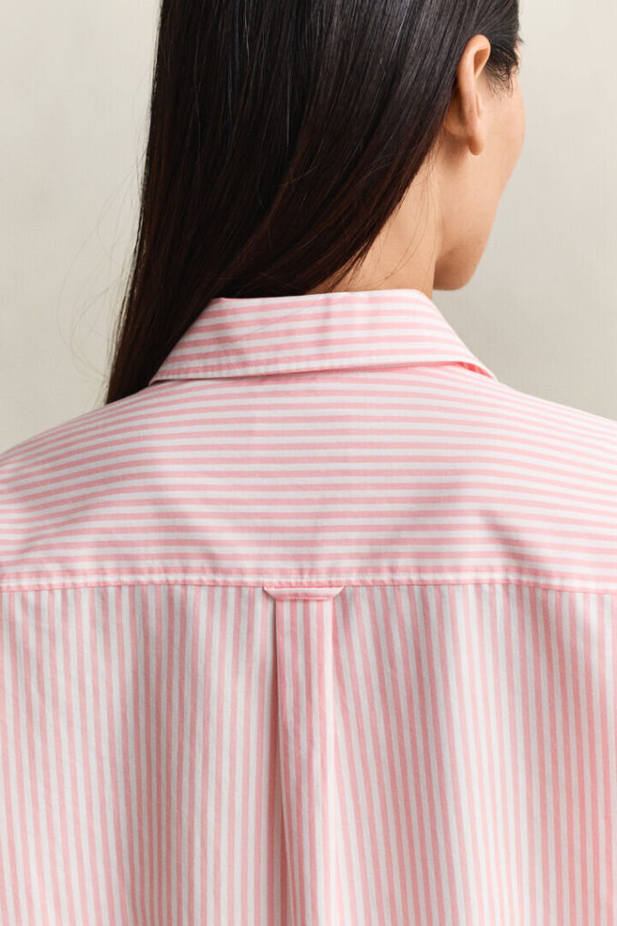 Camisas clássicas oversized em popeline às riscas