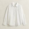 Camisas com riscas bordadas