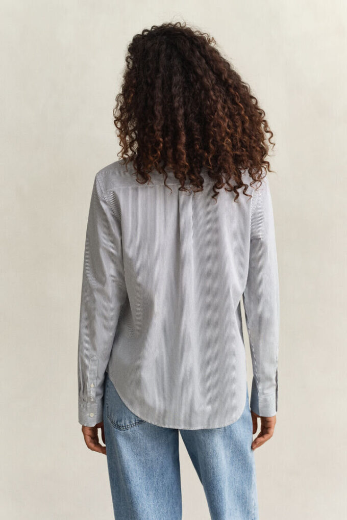 Camisas de algodão às riscas com folhos
