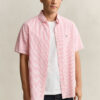 Camisas de calções em seersucker às riscas