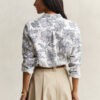 Camisas de linho com padrão floral