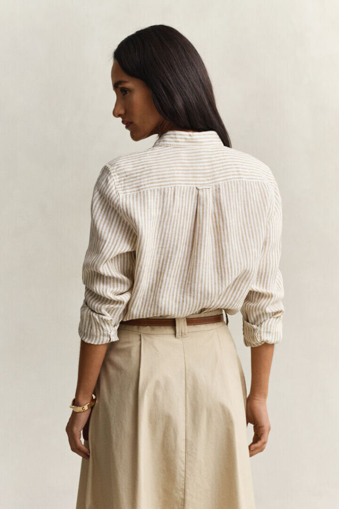 Camisas de linho às riscas com corte regular