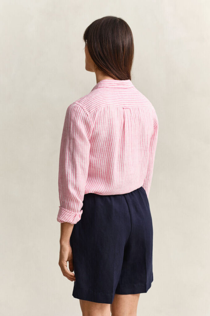 Camisas de linho às riscas com corte regular