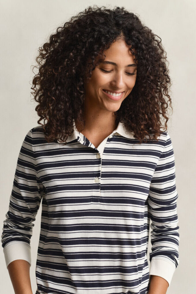 Camisas de manga comprida às riscas