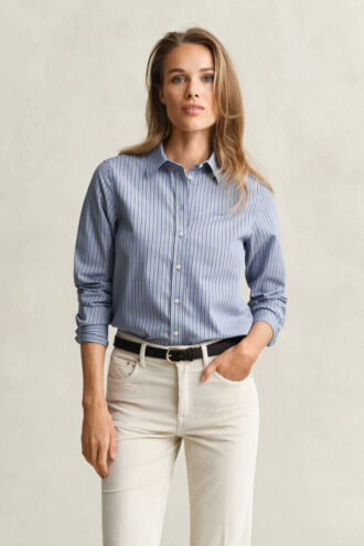 Camisas de popeline às riscas de corte regular