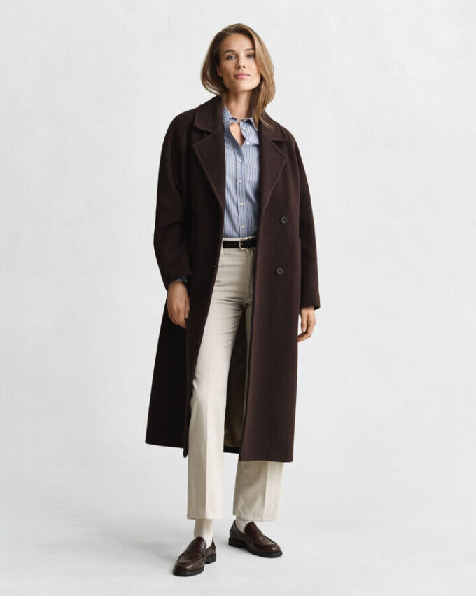 Camisas de popeline às riscas de corte regular